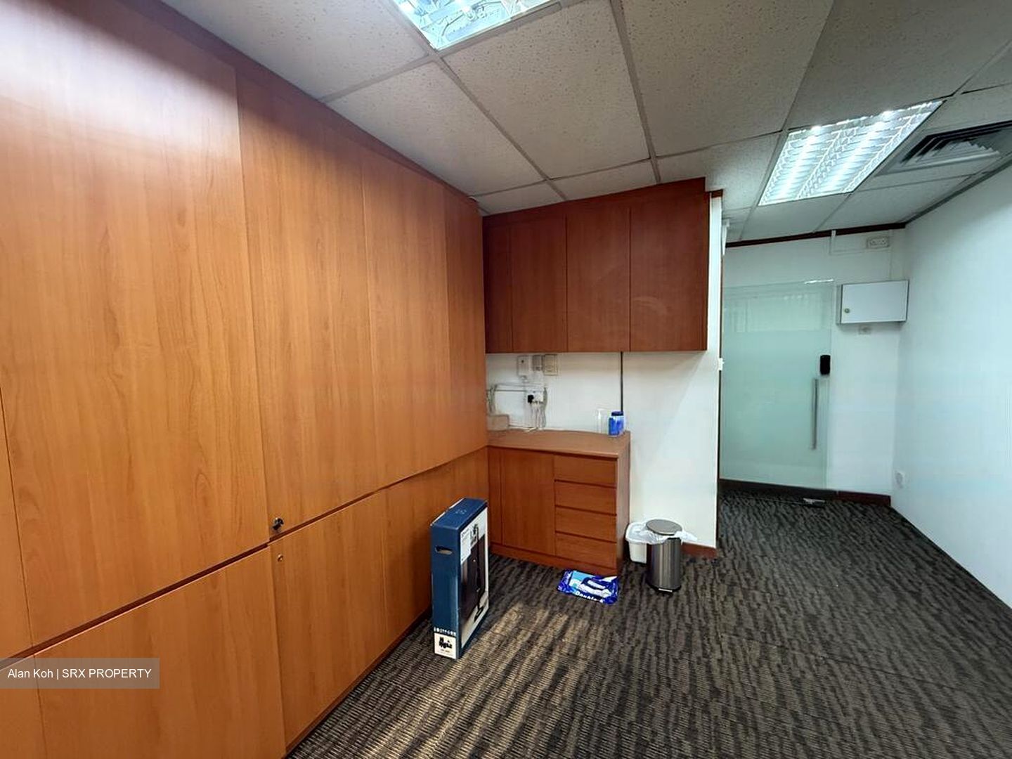 Robinson Suites (D1), Office #473989681
